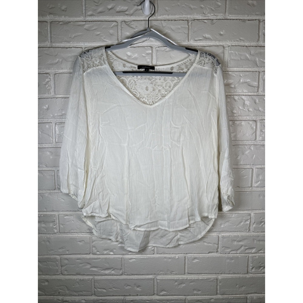 Women's/Juniors "Ambiance" Off White V-Neck Top with Lace Back in Size M